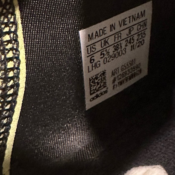 Adidas NMS R1 - Picture 2 of 7